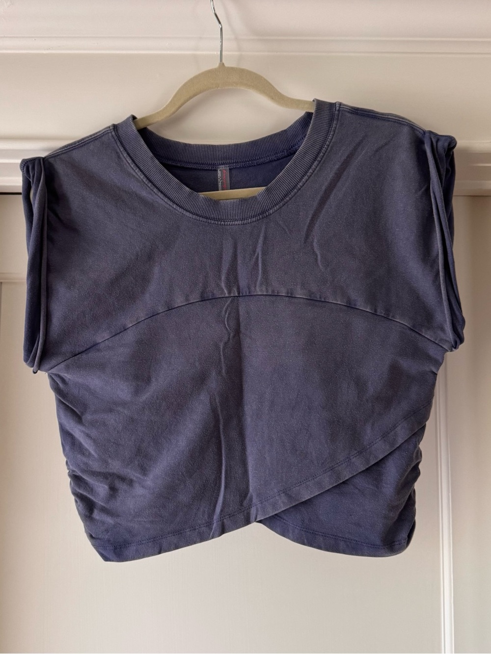 Free People FP Movement hot shot crossover short sleeve crop top sz large